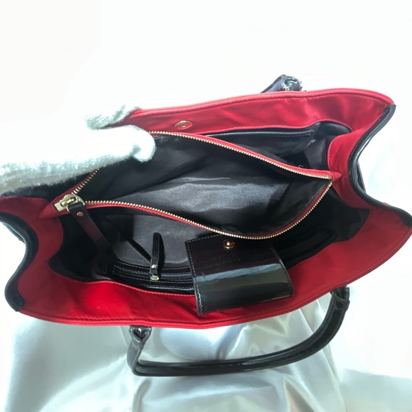 Kate Spade ♠️  Red Large, nylon Tote 5-H2a - Picture 7 of 9